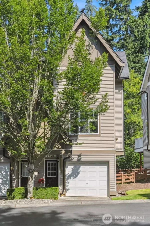 22534 NE Alder Crest LN, Redmond, WA 98053