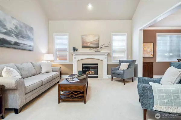 8707 236th AVE NE, Redmond, WA 98053