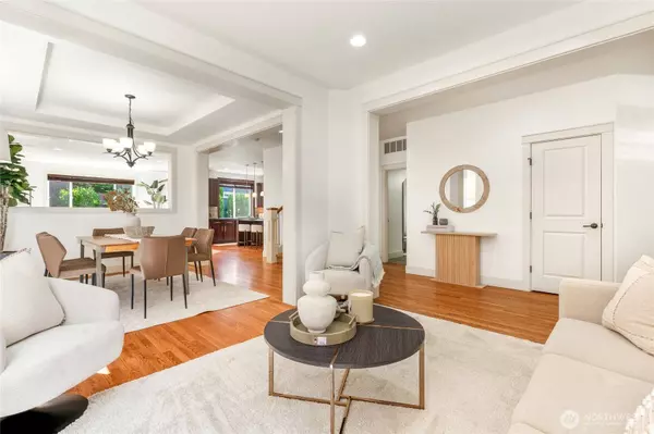 23717 NE 108th PL, Redmond, WA 98053