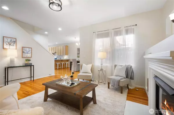 10790 221st LN NE #28, Redmond, WA 98053