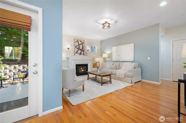 10790 221st LN NE #28, Redmond, WA 98053