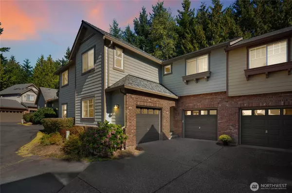 10790 221st LN NE #28, Redmond, WA 98053