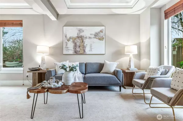 5205 NE 10th ST, Renton, WA 98059