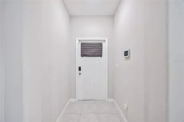 607 ROYAL EMPRESS DR, Ruskin, FL 33570