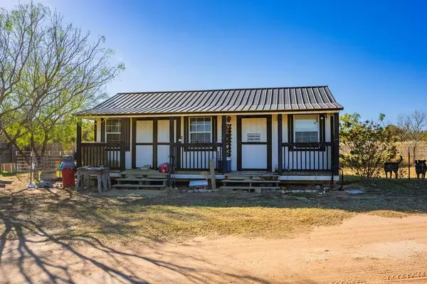 930 Jerald Dr, Fredericksburg, TX 78624