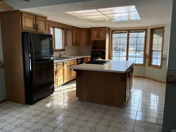 11527 Rio Vista Avenue, Leo, IN 46765