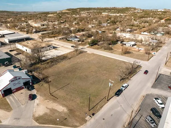 508 Clay St, Kerrville, TX 78028