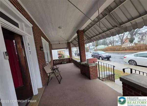 617 N East Street, Other Pa Counties, PA 17013