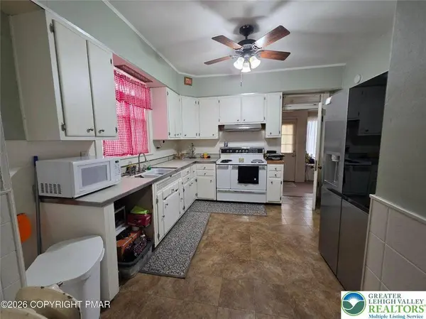 617 N East Street, Other Pa Counties, PA 17013