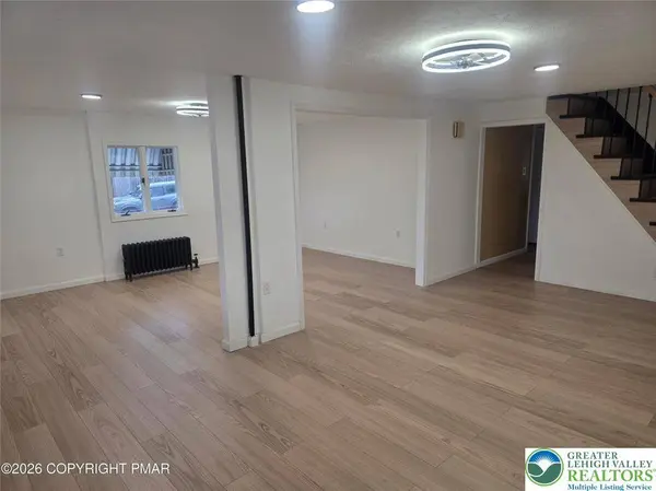 17 E Charles ST, Wilkes Barre, PA 18705