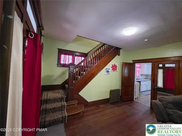 617 N East Street, Other Pa Counties, PA 17013