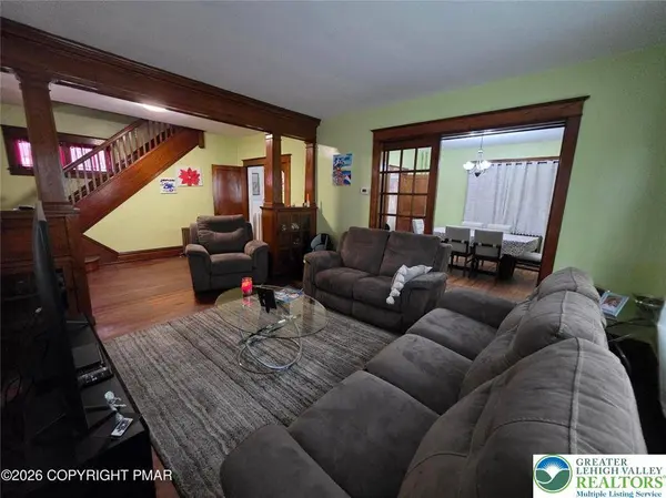 617 N East Street, Other Pa Counties, PA 17013