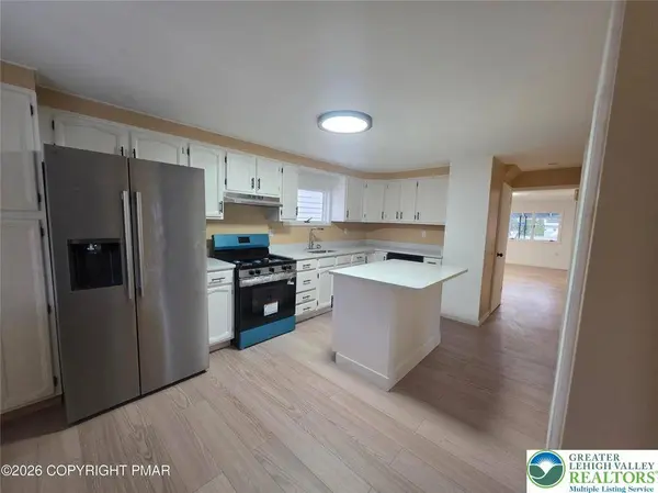 17 E Charles ST, Wilkes Barre, PA 18705