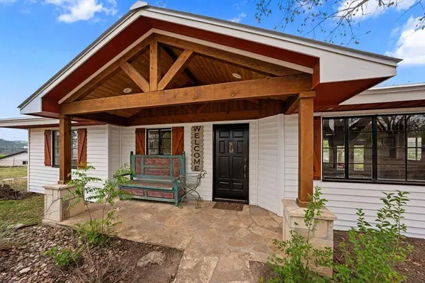 1094 Harper Rd, Kerrville, TX 78028