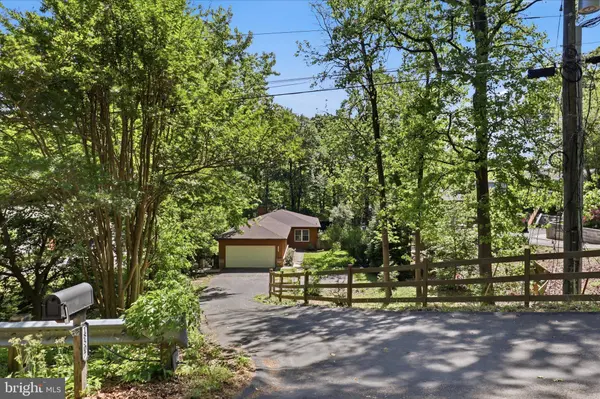 18507 AMIDON AVE, Triangle, VA 22172