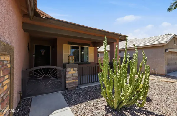 2215 E HAZELTINE Way, Gilbert, AZ 85298