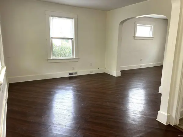 1936 Bayer Avenue, Fort Wayne, IN 46805
