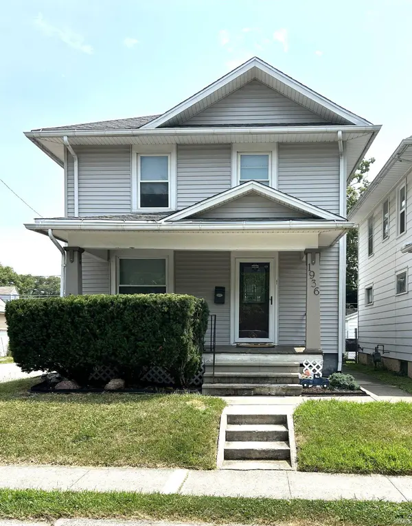 1936 Bayer Avenue