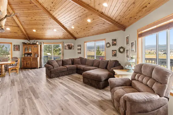 110 Smith Lake DR, Kalispell, MT 59901