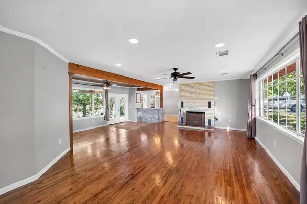1094 Harper Rd, Kerrville, TX 78028