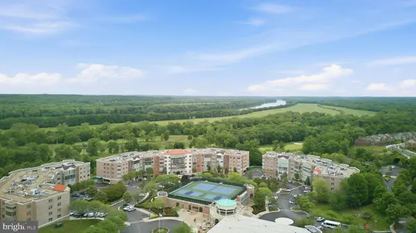 19385 CYPRESS RIDGE TER #219, Leesburg, VA 20176