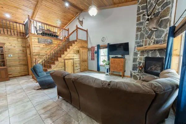 3383 NW CR 1030, Mt Vernon, TX 75457