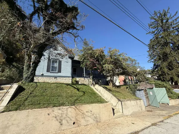 404 Ewing Street
