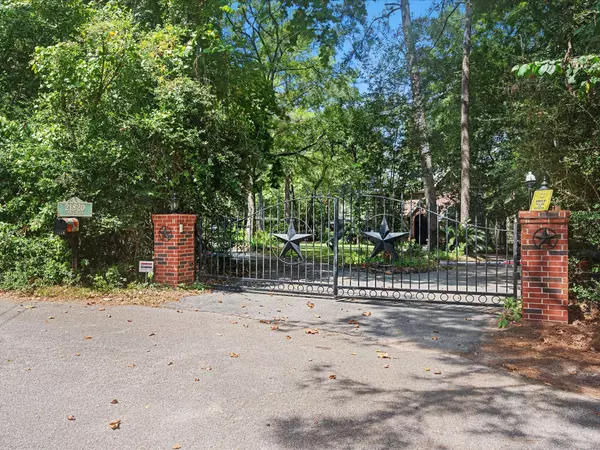 21820 Ann CIR, Magnolia, TX 77355