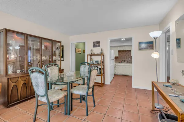 5050 Ambassador WAY #120, Houston, TX 77056