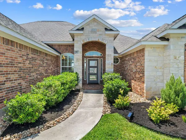194 Abner LN, Montgomery, TX 77356
