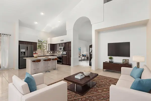 2741 E San Tan St, Chandler, AZ 85225-4069