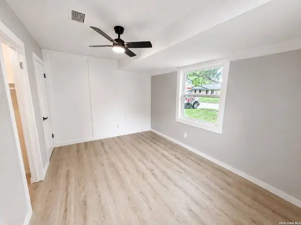 1221 Greenway Drive, Mesquite, TX 75149