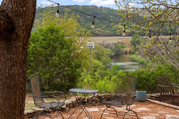 1094 Harper Road, Kerrville, TX 78028
