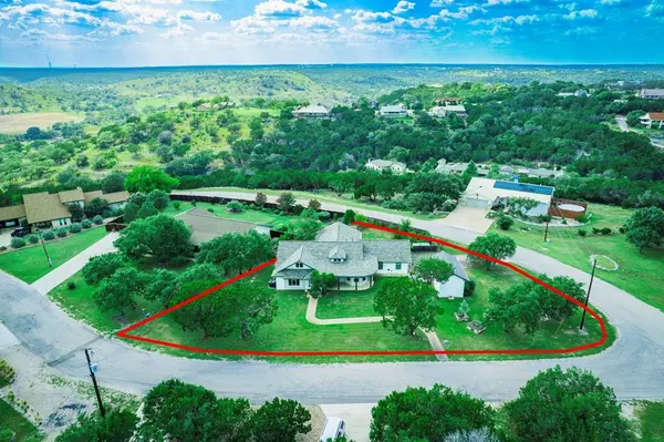 102 Bowie Dr, Kerrville, TX 78028