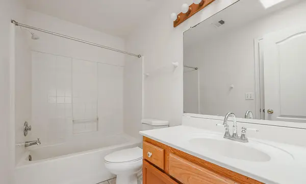 500 N Gila Springs Blvd #124, Chandler, AZ 85226-2728