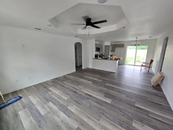 434 E 45th ST, San Angelo, TX 76903