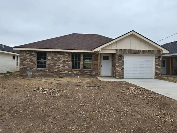 438 E 45th ST, San Angelo, TX 76903