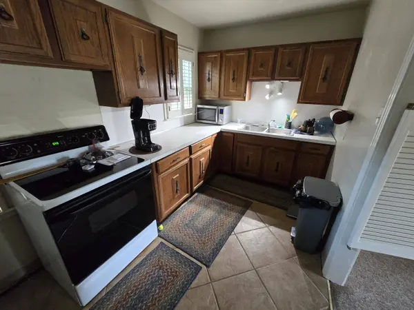 2516 W Beauregard AVE, San Angelo, TX 76901