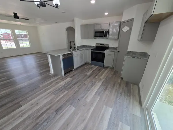 434 E 45th ST, San Angelo, TX 76903