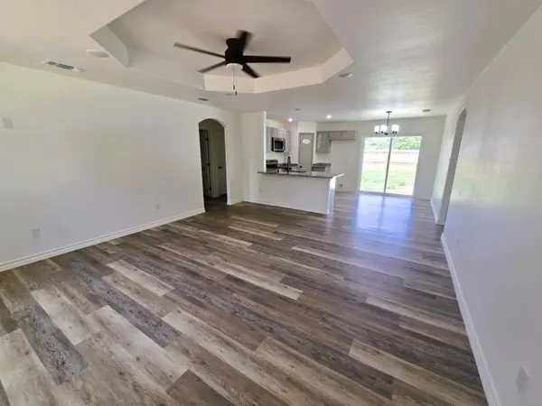 434 E 45th ST, San Angelo, TX 76903