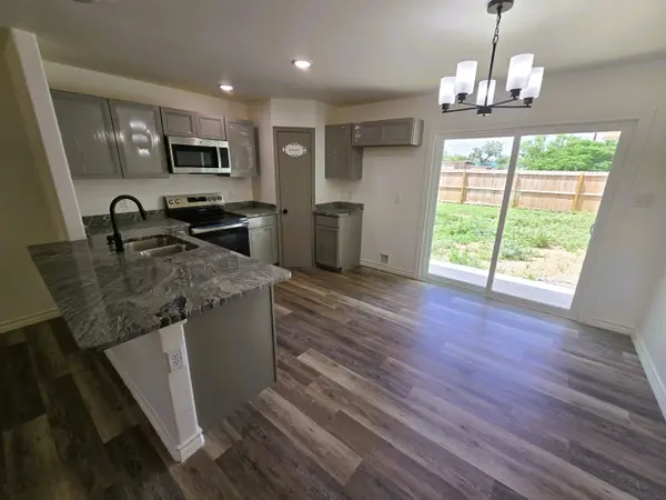 434 E 45th ST, San Angelo, TX 76903