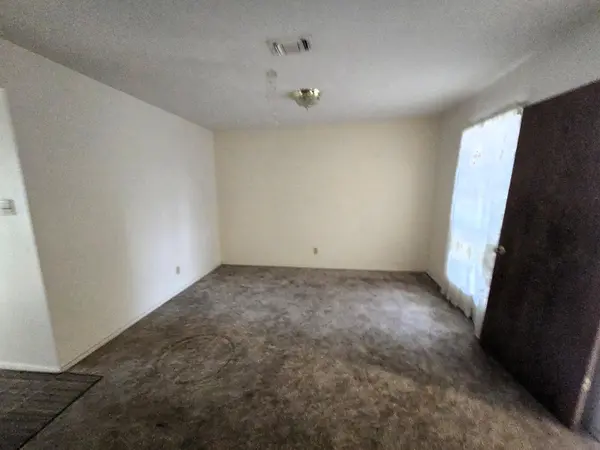 917 Todd LN, San Angelo, TX 76903