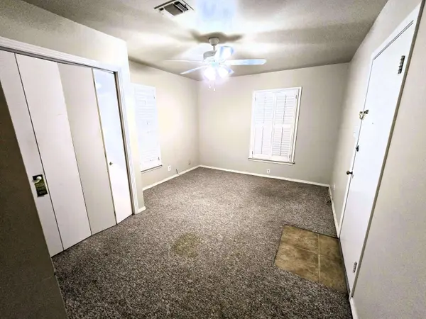 2516 W Beauregard AVE, San Angelo, TX 76901