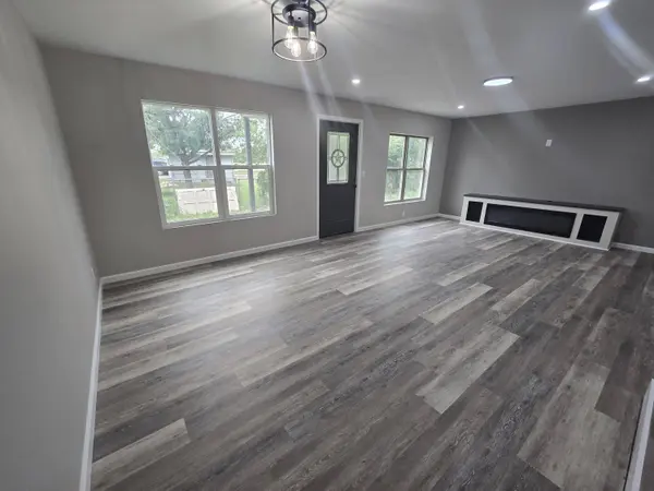 2710 Bowie ST, San Angelo, TX 76903