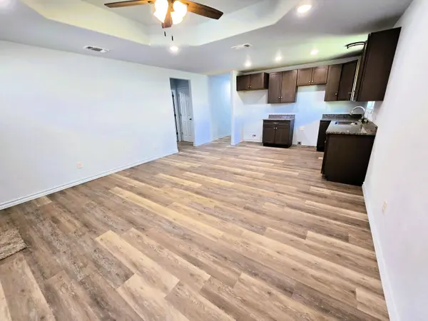 701 W 16th ST, San Angelo, TX 76903