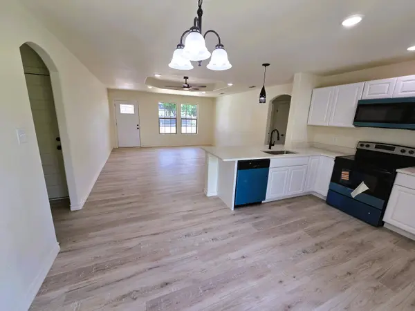 438 E 45th ST, San Angelo, TX 76903