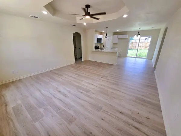 438 E 45th ST, San Angelo, TX 76903