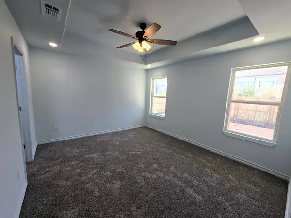 701 W 16th ST, San Angelo, TX 76903