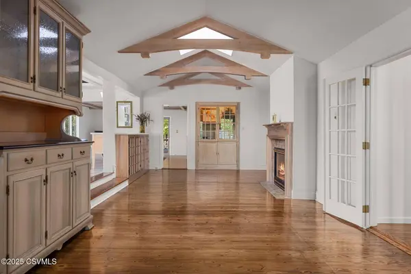 5 SHORT LN, Sugarloaf, PA 18249