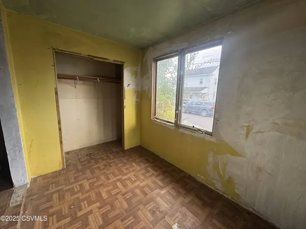 325 EAST TENTH ST, Berwick, PA 18603